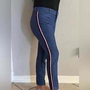 old navy size 6 jeans with side stripes